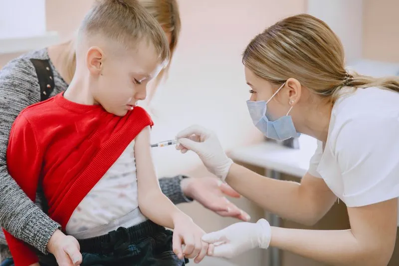 вакцинация ребенка оринмед